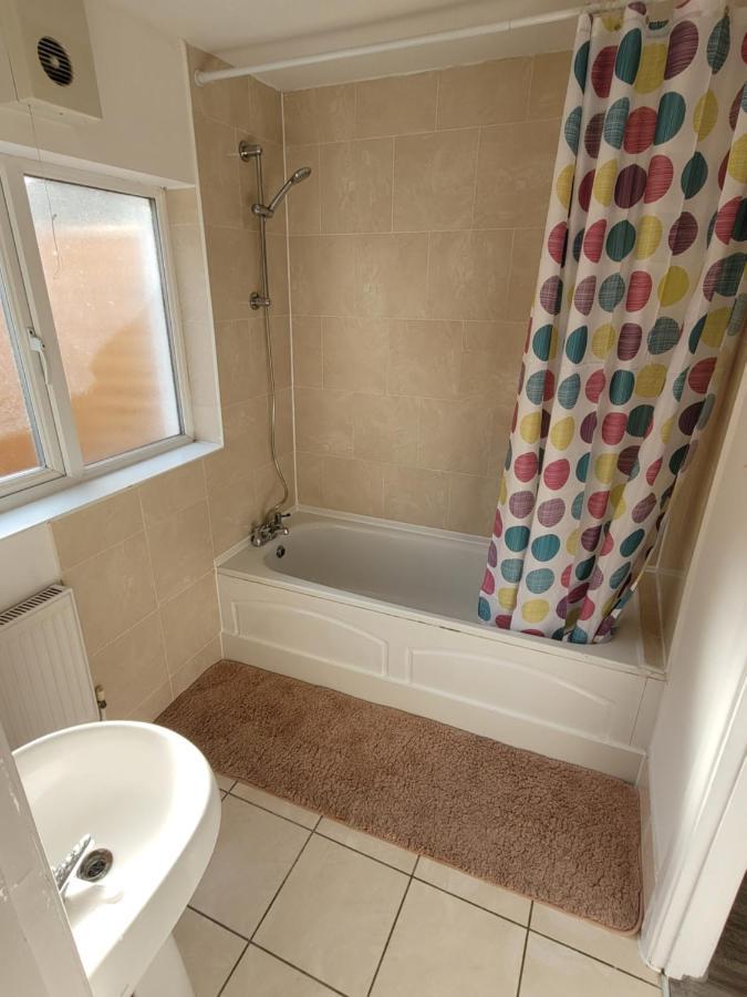 Spacious 2 Bedroom House In Central London With Garden Ngoại thất bức ảnh